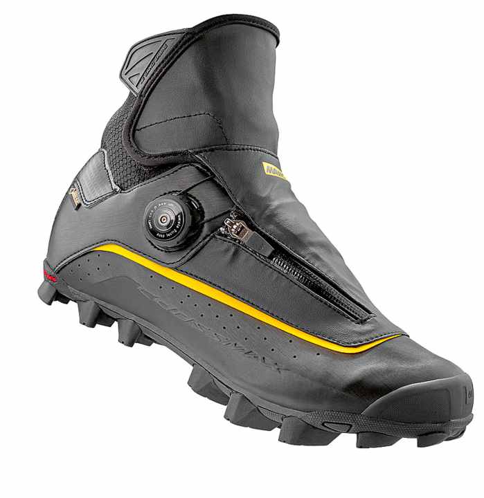   Die Gore-Tex-Membran im Mavic Crossmax SL Pro Thermo sorgt dafür, dass man nicht zu sehr schwitzt im Schuh und die Füße bei Schneematsch trocken bleiben.