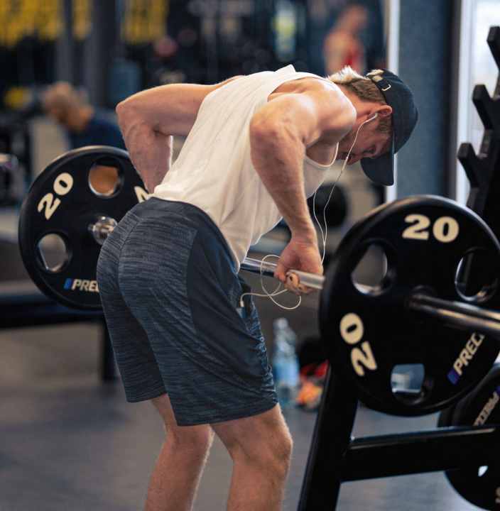 The Ruso brothers' favourite exercise: standing rowing with the bar