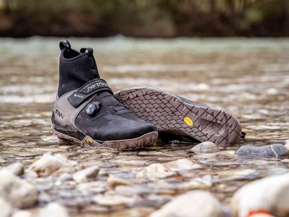 Nicht günstig, aber wer es ernst nimmt mit dem Wintertraining, der ist mit dem Northwave Multicross Plus GTX bestens beraten