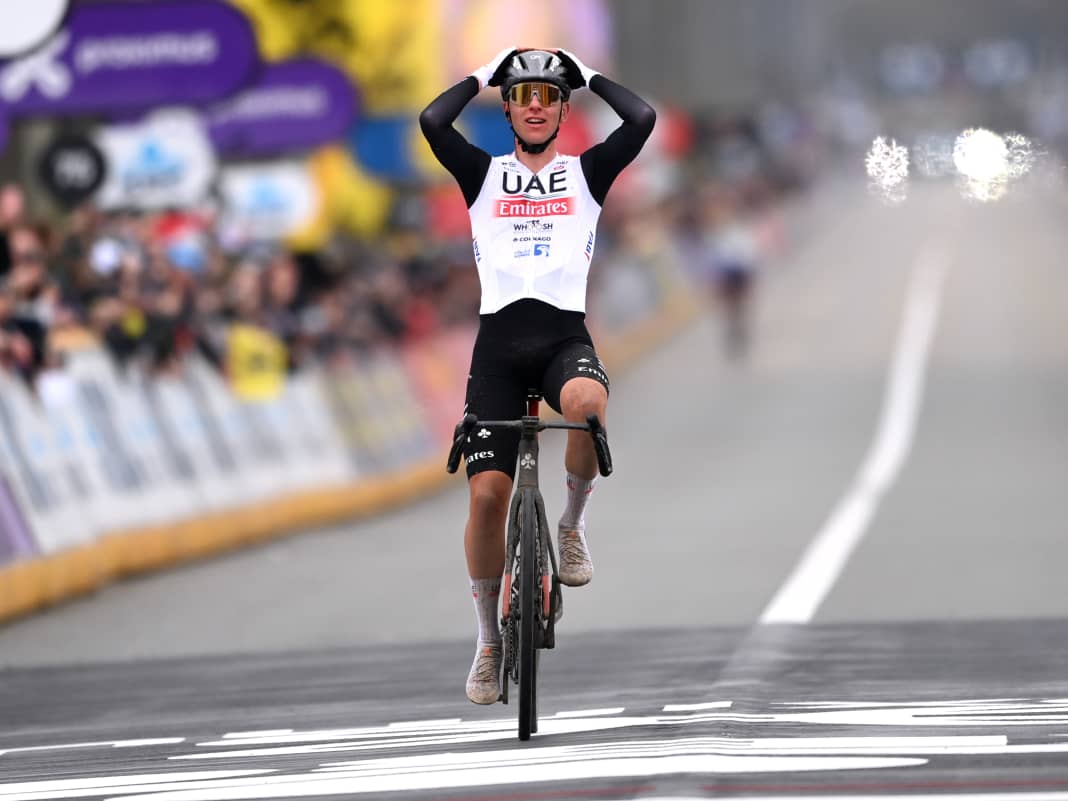 Pogacar triumphiert bei der Ronde van Vlaanderen