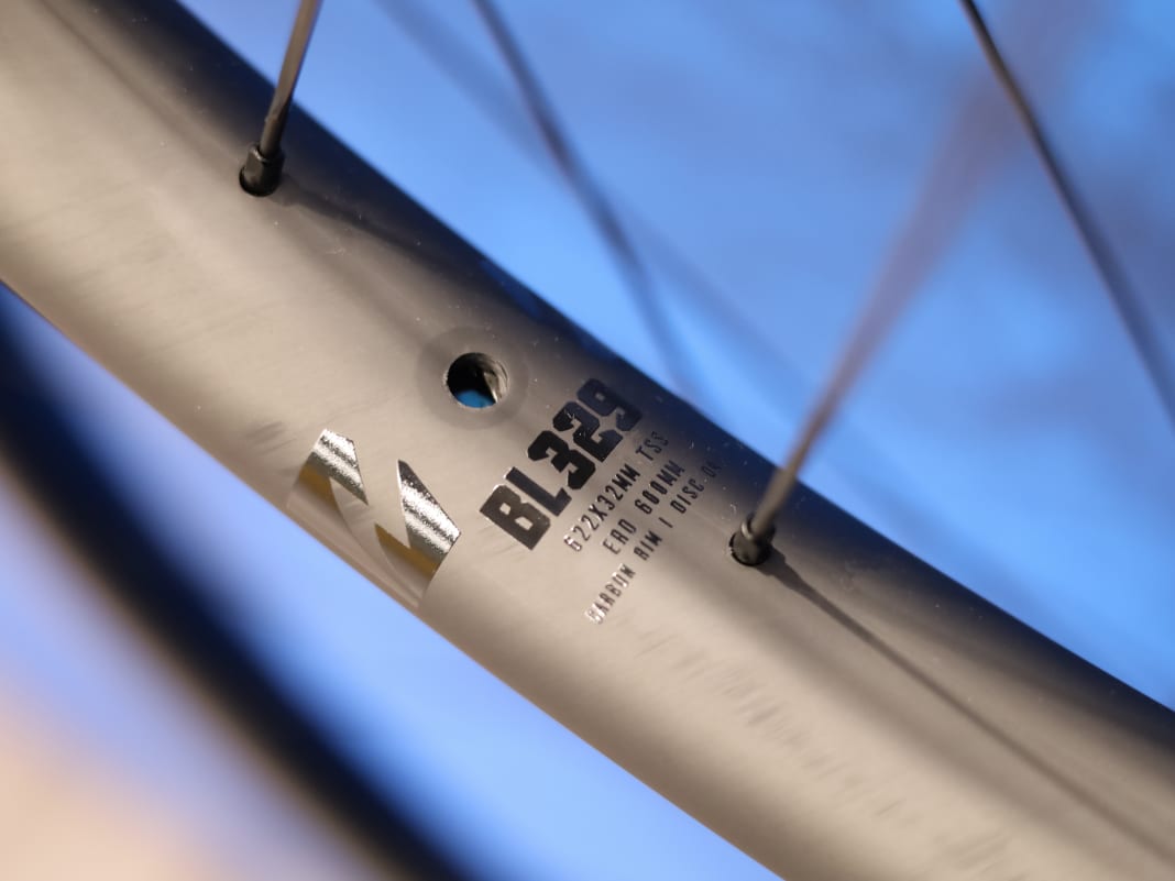 Neue Carbon-Laufräder für den Trail