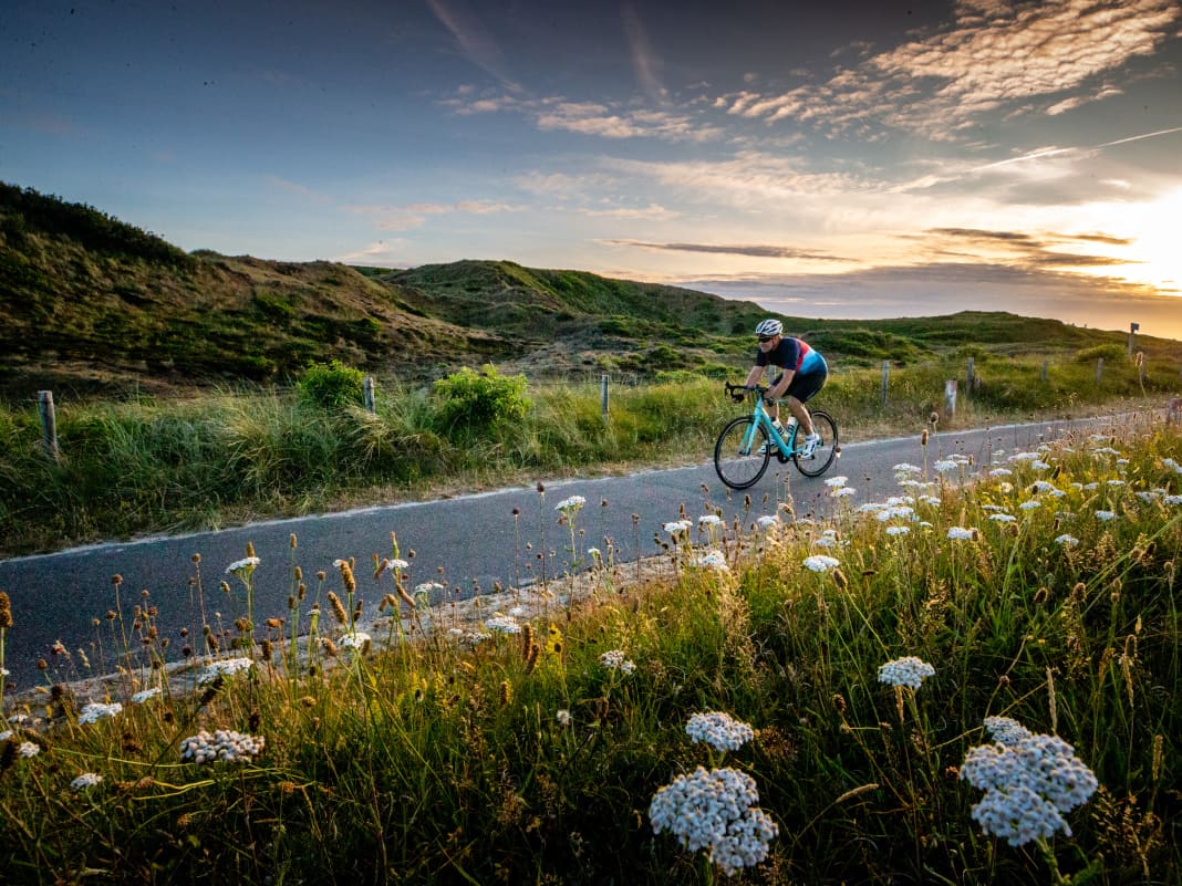 Rennradtouren von den höchsten Dünen der Niederlande zu Nordsee und IJsselmeer