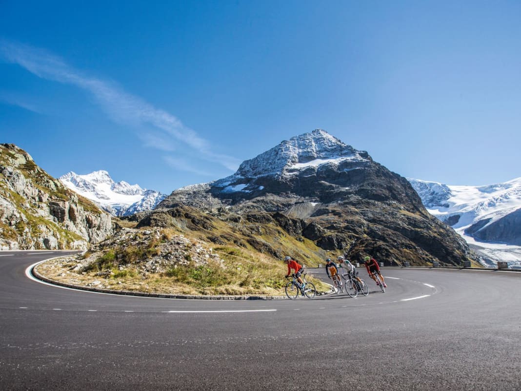 16-Seiten-Beilage Bern-Spezial in TOUR 6/2017 - Die schönsten Rennradtouren im Kanton Bern