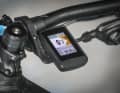 The "High Vision" display offers a lot of information and also the option of adjusting the motor setting in three presets, each with six parameters. There is no app. The mounting on the handlebars of our test bike seemed makeshift and of little value.