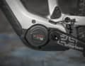 Bosch Performance CX: Der absolute Klassiker unter den E-MTB-Motoren besticht mit viel Leistung, spritziger Kraftentfaltung und guter Modulation. Richtig stark, wenn es um Uphill-Flow geht. Doch das Gesamtsystem mit 750er-Akku ist schwer.