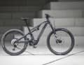 Canyon Spectral:ON CF 8: Starkes Vollcarbon-Trailbike mit sinnvoller Ausstattung. Nur der Shimano EP801-Motor ist nicht mehr zeitgemäß.