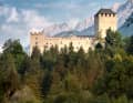 Bruck Castle is the destination of the Schlossbergrunde.