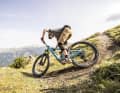 The advantage of cornering grip: a wide tyre and low tyre pressure – that’s how you take corners at speed.