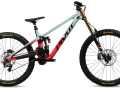 The new Pivot Phoenix Pro Saint for 8499 dollars with Fox Factory suspension.