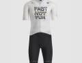 La G-Suit existe aussi en blanc et noir.