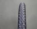 The flaky centre tread still rolls well and relatively quietly. However, durability and puncture protection are more important to the eContact.