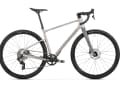 Mince et élancé ! Le modèle S, moins cher, à 2399 €.
