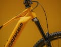 Mondraker's Forward Geometry virtually without stem - the level in profile.