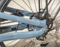 Volle Beladung? Kein Problem. Die hydraulischen Shimano-Vierkolbenbremsen packen kräftig zu und vermitteln viel Sicherheit.