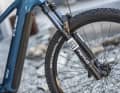 At first glance, the RockShox Psylo Silver RC is unlikely to send tech enthusiasts into raptures. However, given its price range and intended use, the choice is entirely understandable. The air suspension fork delivers solid performance for touring and easy trails – whilst also helping to keep the attractive retail price.
