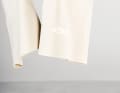 A minor drawback: at least in the sand colour version, the trousers are not very opaque. In the mirror, the sewn-in label was almost legible through the fabric
