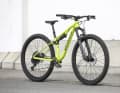 Das Specialized Chisel FS Comp folgt den großen Fußstapfen des Epic 8, ist mit einem Aluminiumrahmen aber deutlich günstiger bepreist.