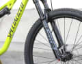 It says ‘SID’ on it, but it’s fitted with a cheap suspension system: Specialized has cut corners on the Chisel Comp’s suspension fork.