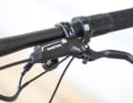 Kräftig genug für Cross Country und deutlich besser als der Level-Vorgänger: Die Sram Motive Bremsen stehen dem Specialized Epic 9 Expert sehr gut.
