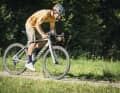 “Pedal hard! To get the Grizl up to speed, you need strong calves. After all, weighing over 10 kilos, this bike is no lightweight.”