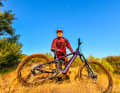 Still a plaything: Hans Rey is the pioneer of extreme mountain biking and has thrilled people all over the world with his stunts.