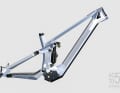 Erster E-Bike-Rahmen von Actofive: komplett CNC-gefräst aus 7075-T6-Aluminium, Viergelenker mit Horst-Link, 170 oder 150 mm Heckfederweg  sowie variable Laufrad- und Geometriekonfigurationen.