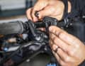 Cracks: Shortly before the end of the test, the right brake lever suddenly lost its position.  The plastic body of the Magura MT5 had broken without any external influence. Again it was a case of waiting for a replacement part.