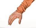 The sleeves should be long enough (here with Poc) to reach over the cuff of the glove. Otherwise it quickly gets draughty.
