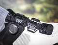 Scott manages to build up a lot of traction with the MTB Shr-Alp with just one twist lock - this works less well with the other shoes.