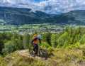 Vom Büro auf den Pumptrack zum Uphill-Flowtrail - Utopie oder am Høgevarde, zwei Autostunden nordwestlich von Oslo, demnächst Realität?
