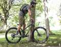 The optimal suspension setup? The best thing to do is to throw on your bike outfit - don't forget your rucksack or hip bag and off you go