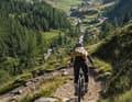 Descent from the Krimmler Tauern down to Prettau in South Tyrol: The descent contains a few bumps, but Magdalena has fun.