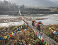 Even the start of Tandin's home trails are at an altitude of 3000 metres with little oxygen. The first tour via Thimphu is therefore quite strenuous.