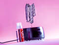 Wax is the new oil. With chain wax, the drive stays clean, runs more smoothly and wears less, say the manufacturers. But is that true?