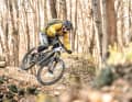 We were able to test the Raymon Tarok Ultra and the new ZF CentriX not only in the lab, but also on appropriate enduro trails in Finale Ligure.