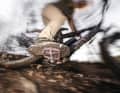 Flat pedals hold together what belongs together, but also give the rider a certain amount of freedom.
