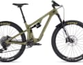 The key data for the Yeti SB120 LR T3 X0: Total weight 14.1 kg/ Suspension travel: 140/120 mm / Wheel size 29" / Price: 9900 euros / Frame material: carbon fibre
