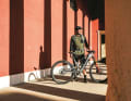 A perfect match at first glance: frequent rider Andreas Kern and his endurance test bike Bulls Vuca Evo AM 2.