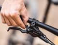 The TRP-Slate brake can be adjusted in grip width, but even the minimum distance is too far away from the handlebars for small hands.