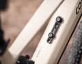 On the down tube, Conway mounts a holder for a Fidlock magnetic bottle ex works.