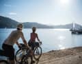 Entlang des Meridiem Trail finden Radfahrer zahlreiche Unterkünfte. Hotels, Pensionen und Gasthöfe bieten Übernachtungsmöglichkeiten in unterschiedlichen Preisklassen. Die Buchung kann selbst organisiert oder über Reiseveranstalter abgewickelt werden.