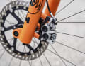 And the Race Pro offers yet another innovation: for its new top-of-the-range model, Magura has moved away from the Carbotecture design and is using aluminium instead.