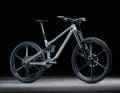 Even when installed, the fork and damper are quite impressive.