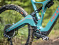 Virtual pivot design with a strikingly high chainstay: the rear triangle of the Forestal sets new standards.