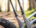 3 Seatpost: There are many options not only for the length of the seatpost, but also for the stroke of the dropper post. The trend is towards shorter seat tubes to allow riders with a low seat height to lower their seat sufficiently.