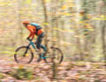 Lightweight carbon frame plus affordable equipment: does the Cube concept work on winter trails? 