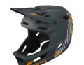 The lightweight chin guard is fully DH-certified