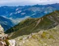 Eine Etage über dem berühmten Goldsee-Trail balanciert der Trail am Piz Chavalatsch  am Kamm entlang. Der Blick reicht bis zum Reschenpass!