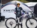 Tracy Moseley: Mit 44 Jahren ist die Engländerin immer noch erfolgreich im E-Racing. Ihr Arbeitsgerät: das Trek Rail mit Boschs CX-Race-Motor.