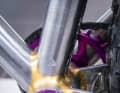 Far removed from mass production: The steel frame from Dlouhy in Leipzig is brazed with brass solder and polished.